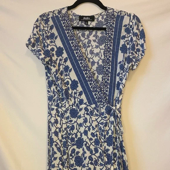 Lulus maxi dress - Picture 1 of 4